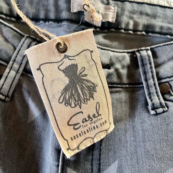 Easel Distressed Size M Jeans with Stars - Picture 4 of 6